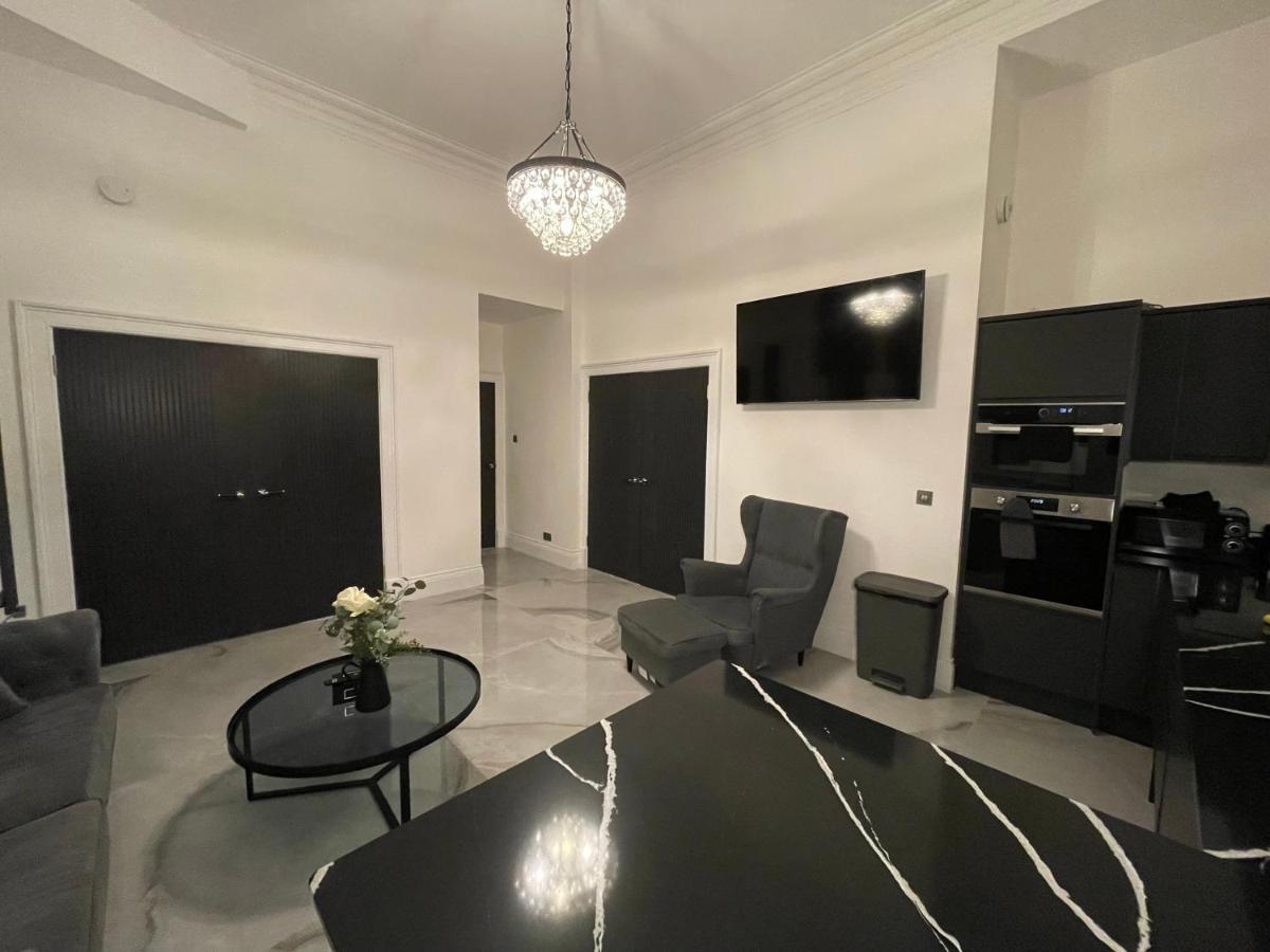 Royal Mile Apartment 2Bedroom Эдинбург Экстерьер фото